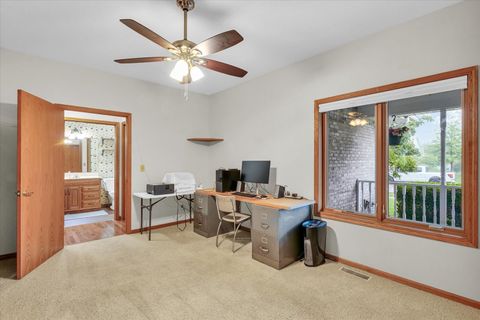 Tiny photo for 2809 Slayback Street, Urbana, IL 61802 (MLS # 12615886)