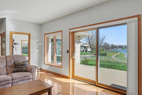 Tiny photo for 2809 Slayback Street, Urbana, IL 61802 (MLS # 12615886)