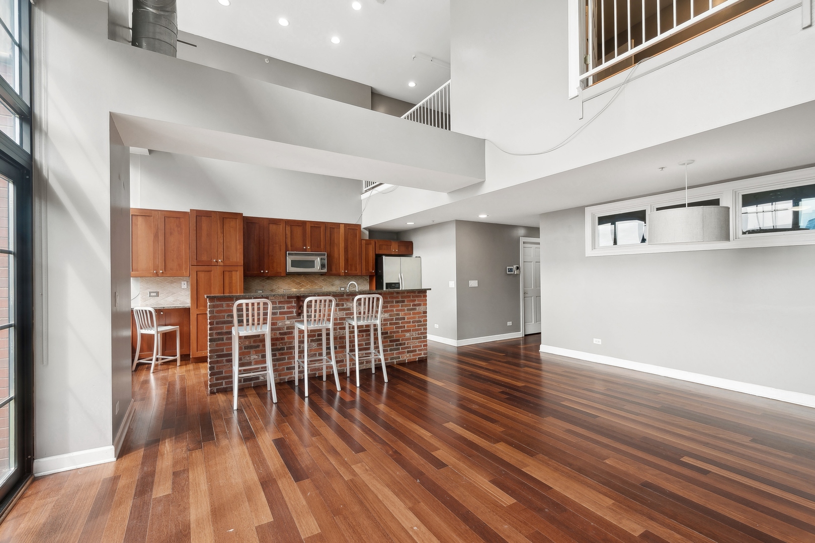 70 E 18th Street 4E