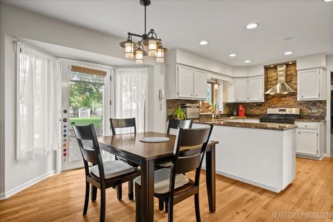 Tiny photo for 92 Red Fox Run, Montgomery, IL 60538 (MLS # 12512461)