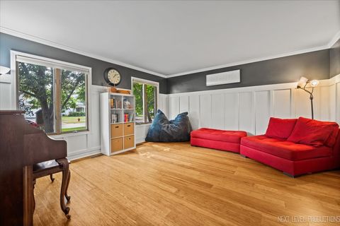 Tiny photo for 92 Red Fox Run, Montgomery, IL 60538 (MLS # 12512461)