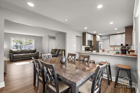 Tiny photo for 251 Signature Drive, Bloomingdale, IL 60108 (MLS # 12521285)