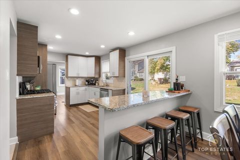 Tiny photo for 251 Signature Drive, Bloomingdale, IL 60108 (MLS # 12521285)