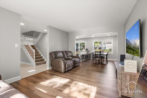 Tiny photo for 251 Signature Drive, Bloomingdale, IL 60108 (MLS # 12521285)