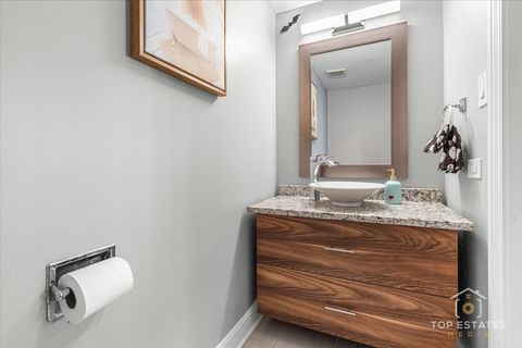 Tiny photo for 251 Signature Drive, Bloomingdale, IL 60108 (MLS # 12521285)