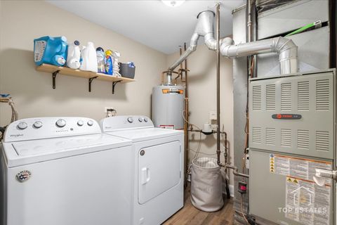 Tiny photo for 251 Signature Drive, Bloomingdale, IL 60108 (MLS # 12521285)