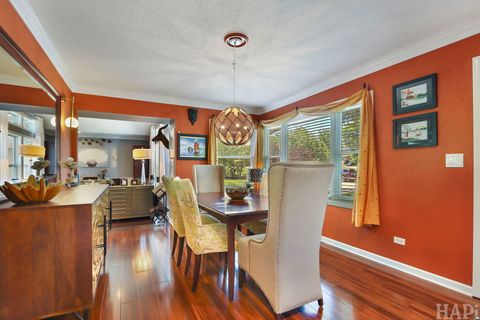 Tiny photo for 597 Dublin Drive, Mundelein, IL 60060 (MLS # 12677397)