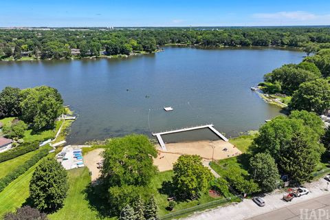 Tiny photo for 597 Dublin Drive, Mundelein, IL 60060 (MLS # 12677397)