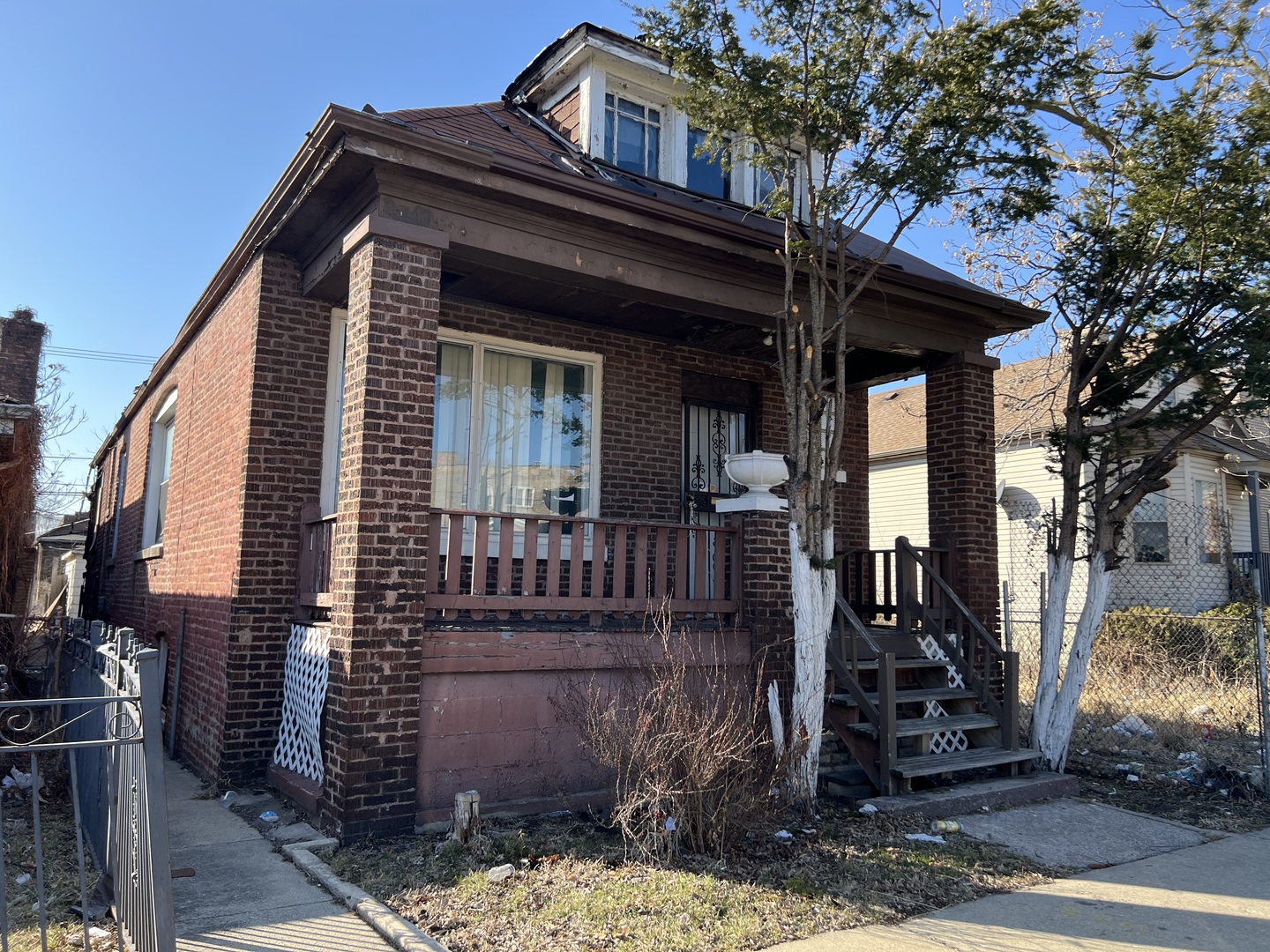 7814 S Drexel Avenue