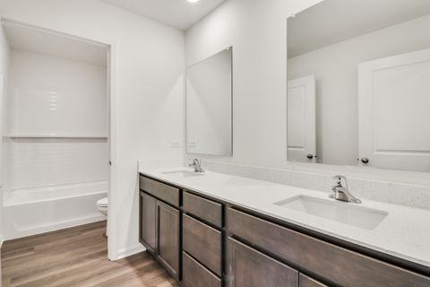 Tiny photo for 1266 Tiger Lily Drive, Bartlett, IL 60103 (MLS # 12536584)