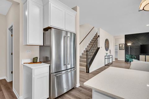 Tiny photo for 1266 Tiger Lily Drive, Bartlett, IL 60103 (MLS # 12536584)