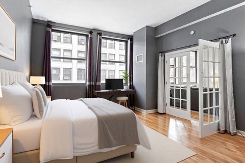 Tiny photo for 5 N Wabash Avenue #1103, Chicago, IL 60602 (MLS # 12562022)