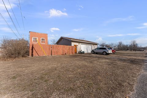 Tiny photo for 303 Jefferson Street, New Boston, IL 61272 (MLS # 12622938)