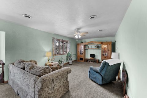 Tiny photo for 303 Jefferson Street, New Boston, IL 61272 (MLS # 12622938)