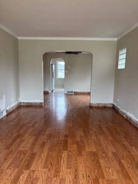 Tiny photo for 209 S Pick Avenue S, Elmhurst, IL 60126 (MLS # 12610080)