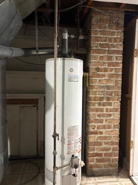 Tiny photo for 209 S Pick Avenue S, Elmhurst, IL 60126 (MLS # 12610080)