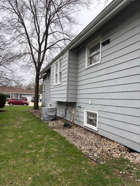 Tiny photo for 209 S Pick Avenue S, Elmhurst, IL 60126 (MLS # 12610080)
