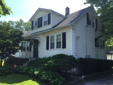 A home in Hazel Crest