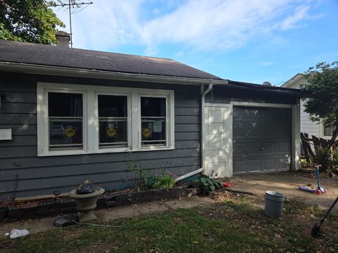 Photo of 737 franklin Avenue #0, Winthrop Harbor, IL 60096 (MLS # 12144095)