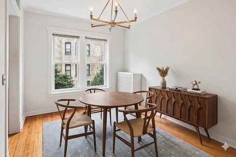 Tiny photo for 5312 N Glenwood Avenue #1E, Chicago, IL 60640 (MLS # 12607337)