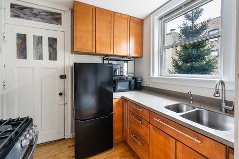 Tiny photo for 5312 N Glenwood Avenue #1E, Chicago, IL 60640 (MLS # 12607337)