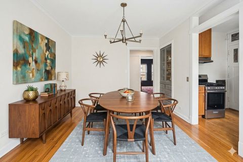 Tiny photo for 5312 N Glenwood Avenue #1E, Chicago, IL 60640 (MLS # 12607337)