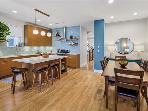 Tiny photo for 4542 N Leavitt Street, Chicago, IL 60625 (MLS # 12545461)