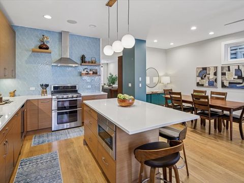 Tiny photo for 4542 N Leavitt Street, Chicago, IL 60625 (MLS # 12545461)