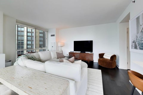 Tiny photo for 505 N Mcclurg Court #4505, Chicago, IL 60611 (MLS # 12753487)