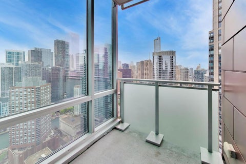 Tiny photo for 505 N Mcclurg Court #4505, Chicago, IL 60611 (MLS # 12753487)