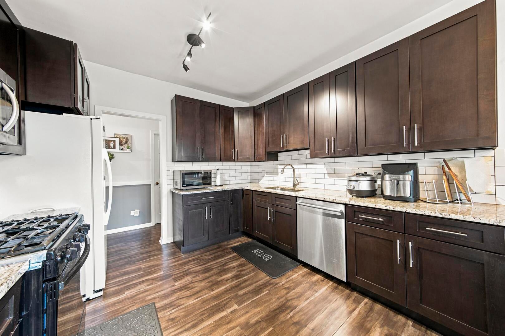 4144 Florence Way 4144