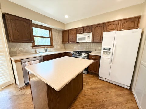 Tiny photo for 879 N Auburn Woods Drive, Palatine, IL 60067 (MLS # 12761605)