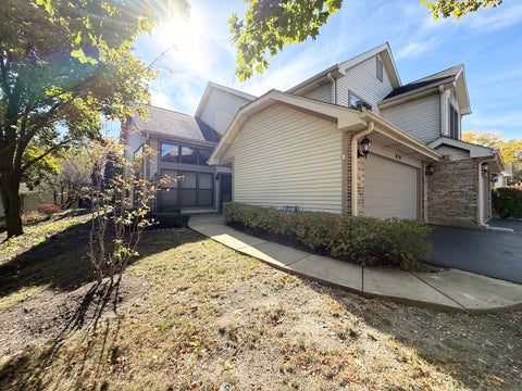 Tiny photo for 879 N Auburn Woods Drive, Palatine, IL 60067 (MLS # 12761605)
