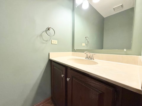 Tiny photo for 879 N Auburn Woods Drive, Palatine, IL 60067 (MLS # 12761605)
