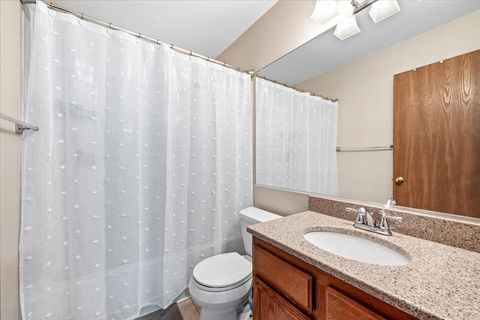 Tiny photo for 20 N Oltendorf Road, Streamwood, IL 60107 (MLS # 12602014)