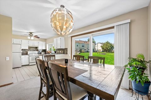 Tiny photo for 20 N Oltendorf Road, Streamwood, IL 60107 (MLS # 12602014)