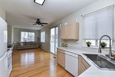 Tiny photo for 2414 SAVOY Court, Aurora, IL 60503 (MLS # 12592483)