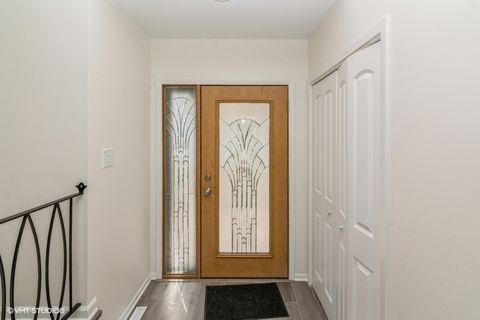 Tiny photo for 1142 E 159th Place, South Holland, IL 60473 (MLS # 12615100)