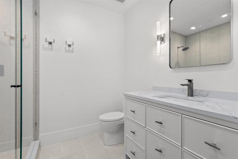 Tiny photo for 149 Kenilworth Avenue, Kenilworth, IL 60043 (MLS # 12384169)