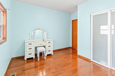 Tiny photo for 3154 S Canal Street, Chicago, IL 60616 (MLS # 12686547)