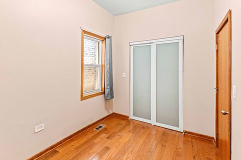 Tiny photo for 3154 S Canal Street, Chicago, IL 60616 (MLS # 12686547)