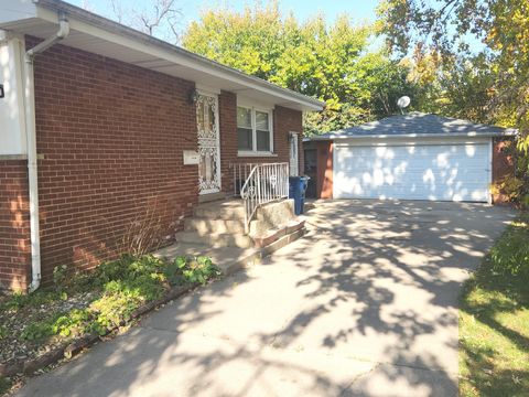 Tiny photo for 71 E Arquilla Drive, Chicago Heights, IL 60411 (MLS # 12490187)
