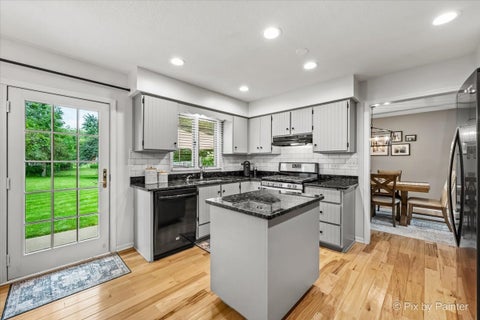 Tiny photo for 708 Ravinia Drive, Shorewood, IL 60404 (MLS # 12730039)