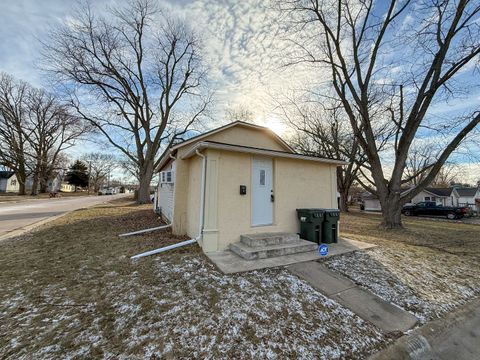 1001 W 9th Street, Sterling, IL 61081 - #: 12548624