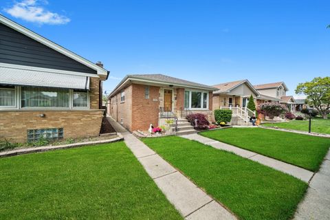 Tiny photo for 5142 S Mulligan Avenue, Chicago, IL 60638 (MLS # 12453700)