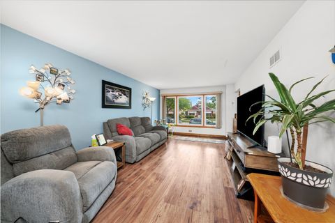 Tiny photo for 5142 S Mulligan Avenue, Chicago, IL 60638 (MLS # 12453700)