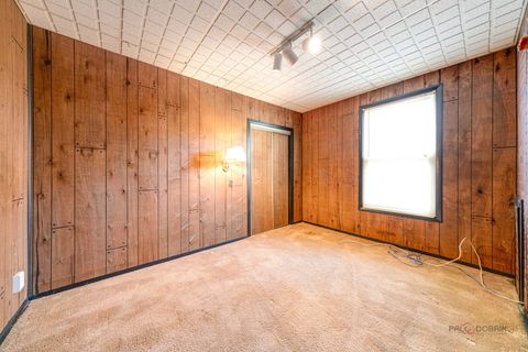 Tiny photo for 308 Mckinley Avenue, Libertyville, IL 60048 (MLS # 12493808)