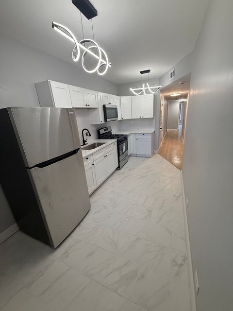 Tiny photo for 6737 S East End Avenue #1N, Chicago, IL 60649 (MLS # 12524705)