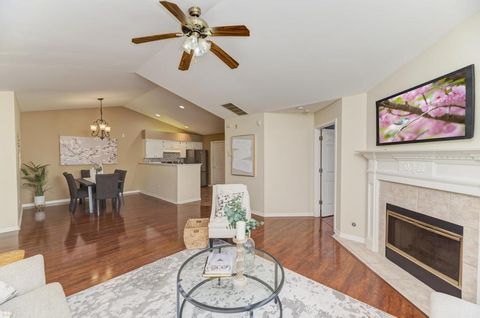 Tiny photo for 833 HAVENSHIRE Road #833, Naperville, IL 60565 (MLS # 12594150)