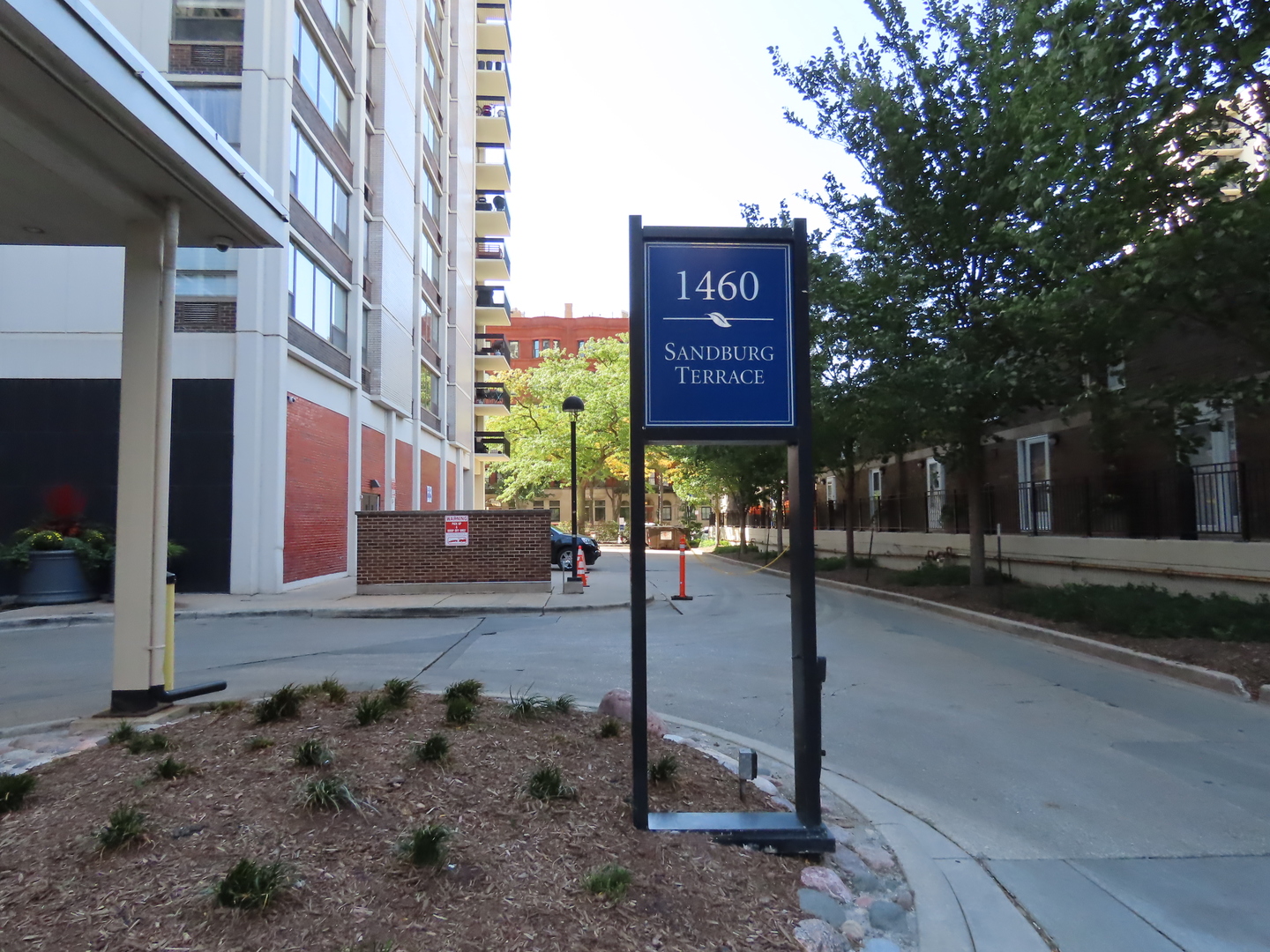 1460 N Sandburg Terrace 803A